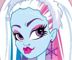Puzle Abbey Bominable, dcera Yetti je 16 let a je výměnný student v Monster High