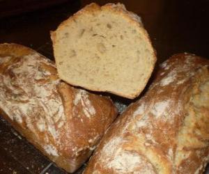 Puzle Chléb je základní potravinou, která je součástí tradiční stravy v Evropě, na Středním východě, v Indii a Americe.