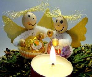 Puzle dva andělé se svíčkou
