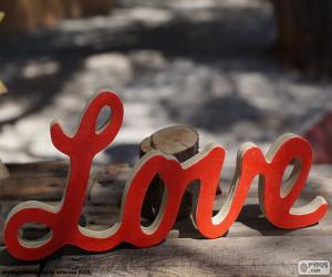 Puzle Dřevěné písmena, Love