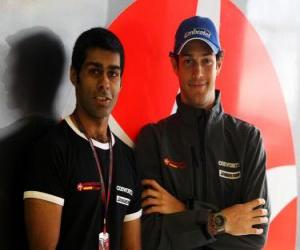 Puzle Karun Chandhok a Bruno Senna, jezdci týmu Hispania Racing