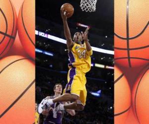 Puzle Kobe Bryant jít na slam dunk