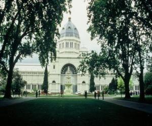 Puzle Královská výstavní budova a zahrady Carlton, navrhl architekt Josef Reed. Austrálie
