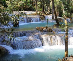 Puzle Kuang Si Falls, Laos
