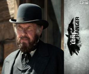 Puzle Latham Cole (Tom Wilkinson) ve filmu Osamelý jezdec