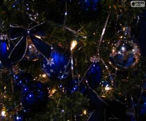 Puzle Modré koule dekorační vánoční stromeček