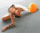 Moderní gymnastika - Koule nebo cvičení míč