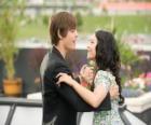 Troy Bolton (Zac Efron), tanec Gabriella Montez (Vanessa Hudgens)