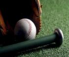 Baseball, rukavice a bat