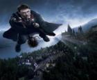 Harry Potter létání s jeho kouzlo koštětem