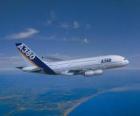 Airbus A380 je největší dopravní letadlo na světě