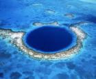 Great Blue Hole, Belize Barrier Reef Reserve Systém