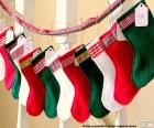 Vánoční ponožky v různých barvách