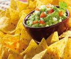 Nachos s guacamole