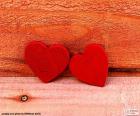 Červené dřevěné srdce