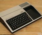 Texas Instruments TI-99/4A (1979-1984), zaměřený počítač pric hlavně pro školy