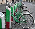 Bikesharing, pronájem veřejných jízdních kol v městě Římě. V současné době to uzavřena