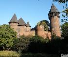 Linn hrad, je středověký hrad v 12.století v řece Rihn a je zcela obklopen vodou, Krefeld, Německo