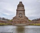 Völkerschlachtdenkmal je památník v Lipsku, připomínající bitvu u Lipska v 1813, také známý jako "Bitva o národy", kde se Napoleonovi vojáci střetli s koalice národů