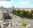 Pěkný pohled při pohledu na calle de Alcalá a Gran Vía Madrid