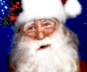 Puzle Santa Claus se svým kloboukem a vousy