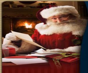 Puzle Santa Claus čtení dopisů