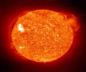 Puzle Slunce, hvězda, která se ve středu sluneční soustavy