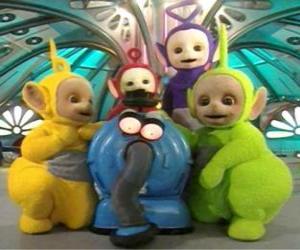 Puzle Teletubbies s Noo-noo, vysavač, který se stará o nich