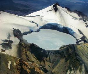 Puzle Tongariro National Park, Nový Zéland.