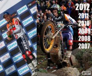 Puzle Toni Bou 2012 trial world champion