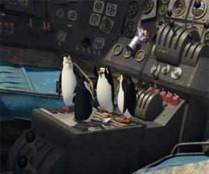 Puzle Tučňáci opravit staré zřítilo letadlo