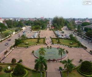 Puzle Vientiane, Laos