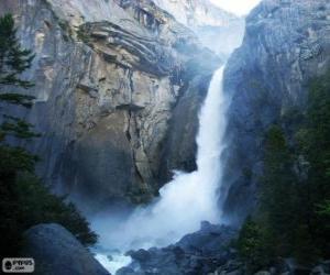 Puzle Vodopád v Yosemitském národním parku