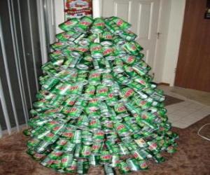Puzle Vánoční strom z konve soda