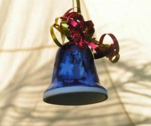 Puzle Vánoční zvonek zdobený luk