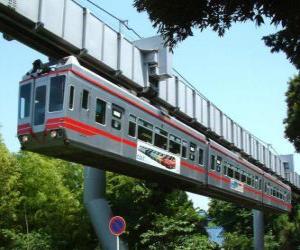 Puzle Zavěšené monorail. Cestující s výhledem pouťové monorail