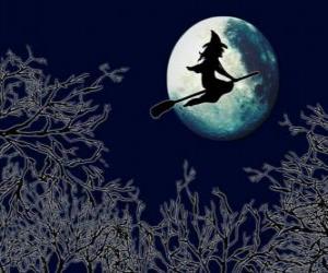 Puzle Čarodějnice létající na koštěti její kouzlo v noci na Halloween
